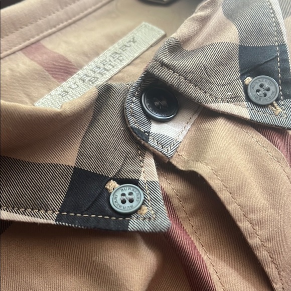 Burberry Brit Classic Tan Plaid Casual Button Down Shirt - Picture 8 of 12
